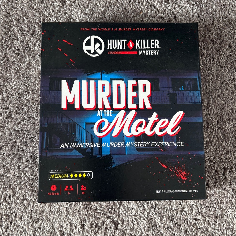 Hunt A Killer Mystery Game:  Murder At The Motel
